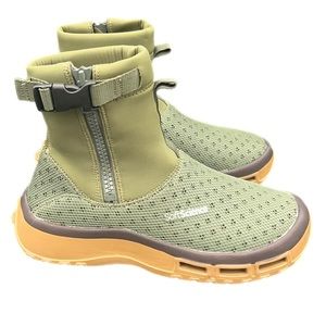 SoftScience Sage Fin Boots Sz 7